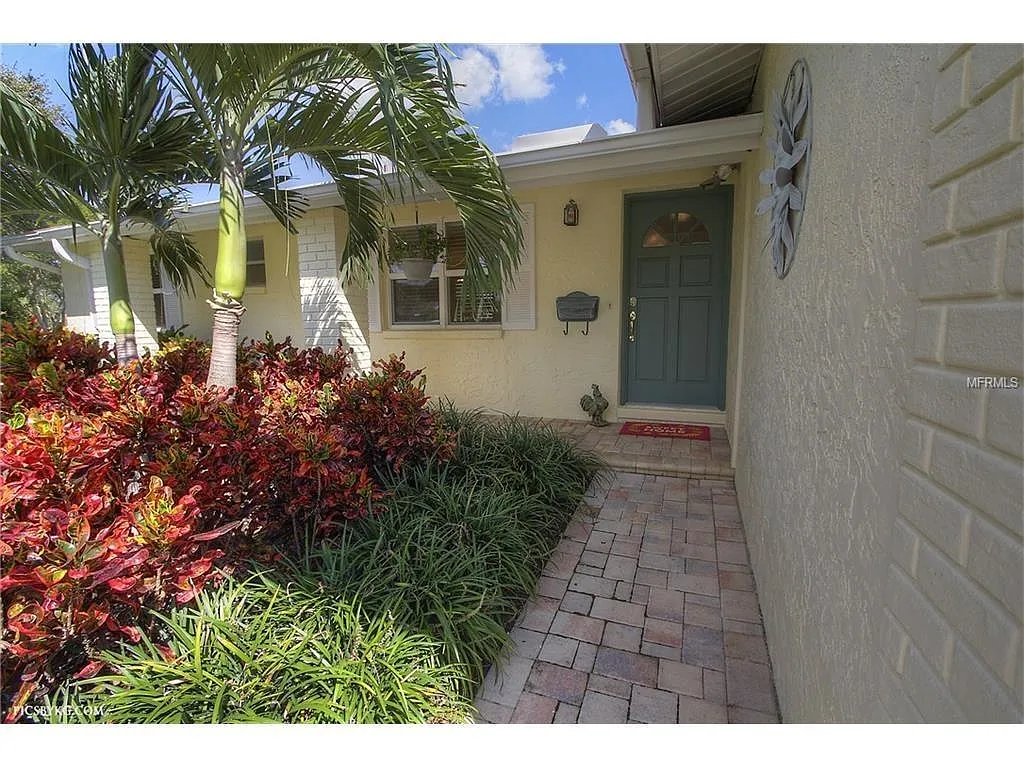 Building Photo - 5835 Tanglewood Dr NE