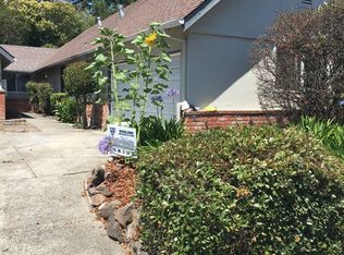 3949 Princeton Dr, Santa Rosa, CA 95405