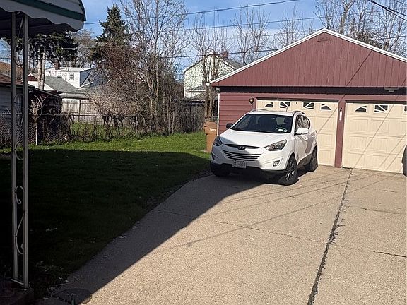 3rd image of 41 Pendennis Pl