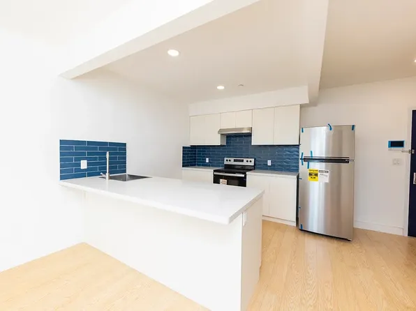 673 Hart Street image 1 of 15