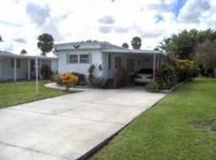 512 Menton Ln, Naples, FL 34112