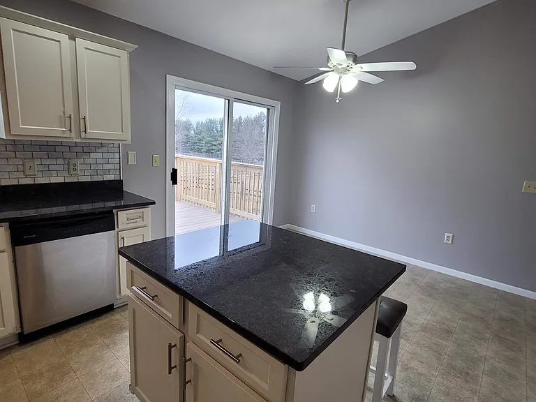 2589 Eastwind Ct — Photo 9