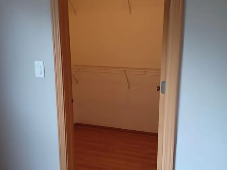 2476 Amber Ln — Photo 28