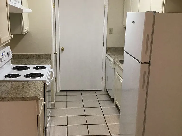 8566 Leake Ave #A-D — Photo 7