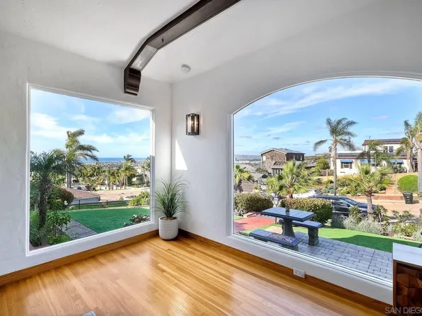 4475 Saratoga Ave, San Diego, CA 92107