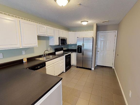5th image of 410 Sir Keegan Way