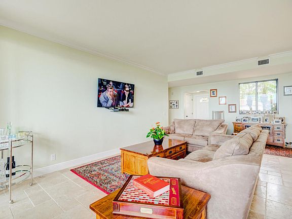 5th image of 2526 NW Seagrass Dr