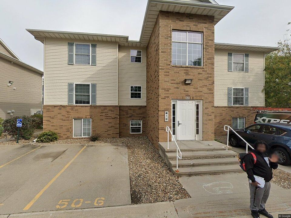 1st image of 60 Cherry Ct APT 1