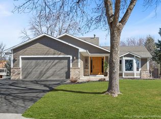 6668 Quantico Ln N, Maple Grove, MN 55311