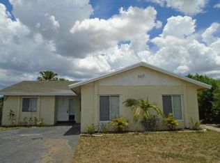 806 SW 75th Way, North Lauderdale, FL 33068