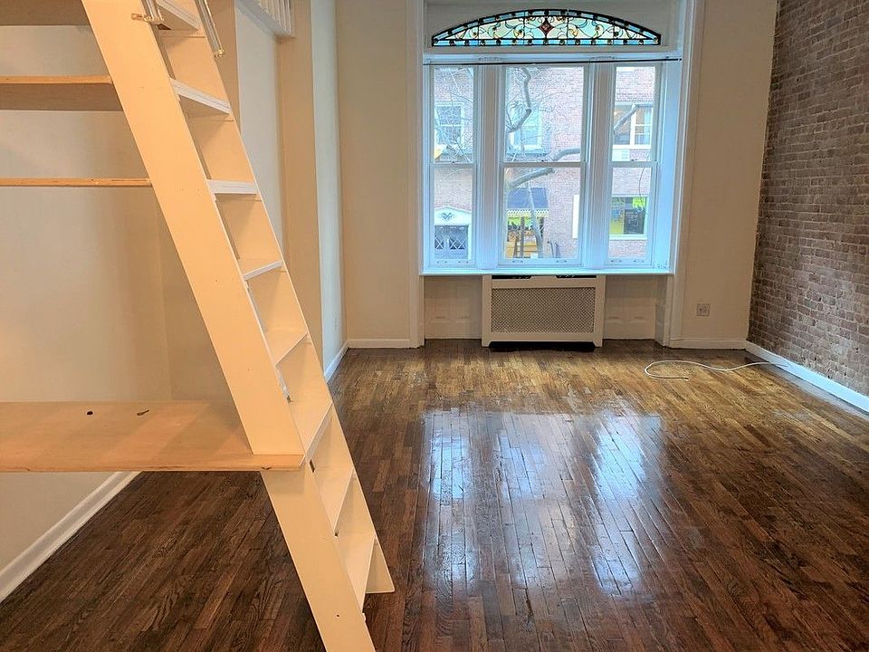 1st image of 61 W 73rd St APT 1A