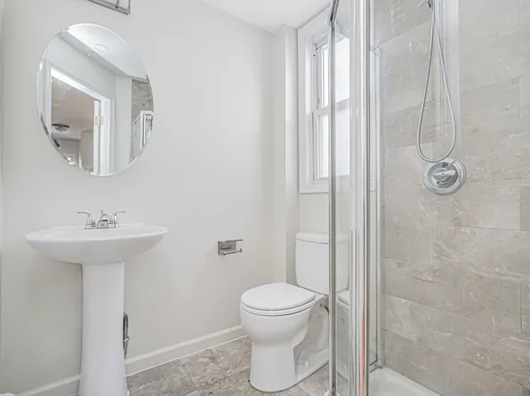 599 18th Street image 19 of 44