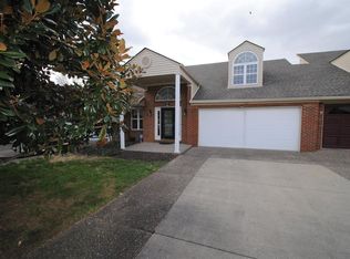 112 Locust Hl, Frankfort, KY 40601