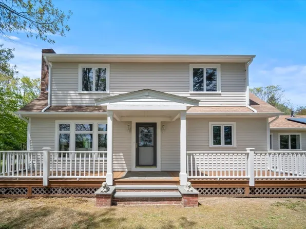 239 Shears St, Wrentham, MA 02093