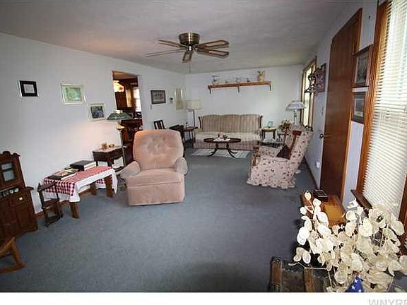2nd image of 334 Niagara Falls Blvd