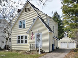 707 Campbell Ave, Kalamazoo, MI 49006