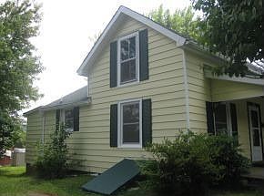 2nd image of 1104 E 8th Ave