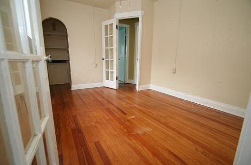 3rd image of 307 N M Street