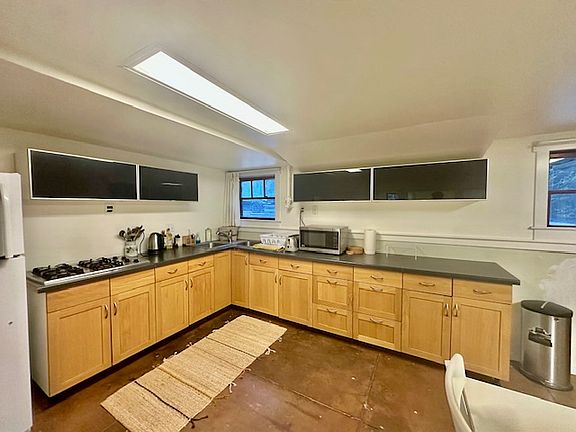 2nd image of 334 I St #1