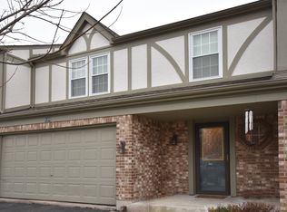 9209 Lakeview Dr, Orland Park, IL