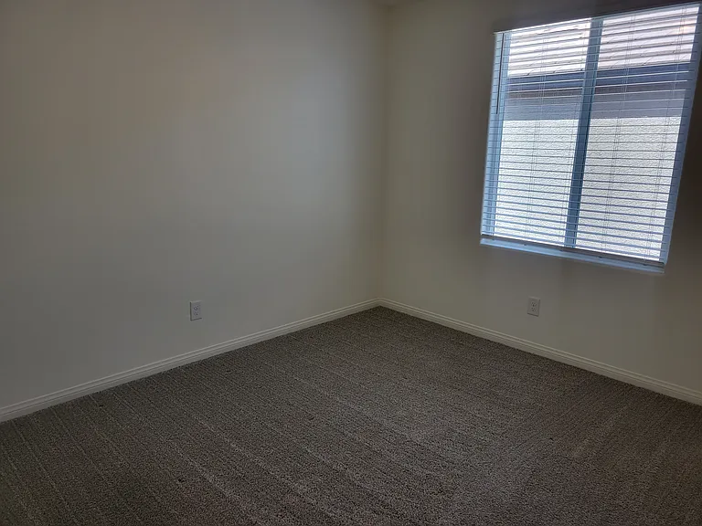 8056 Kings Guard St — Photo 18