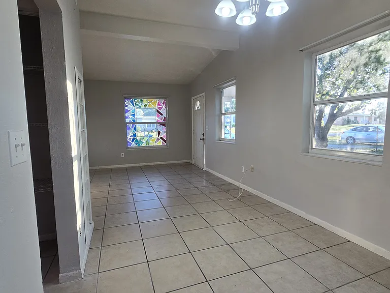 6334 Talbot Cir — Photo 6