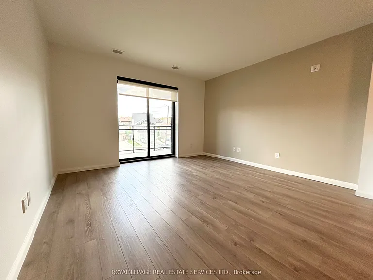 144 Watson Rd N #204 — Photo 8
