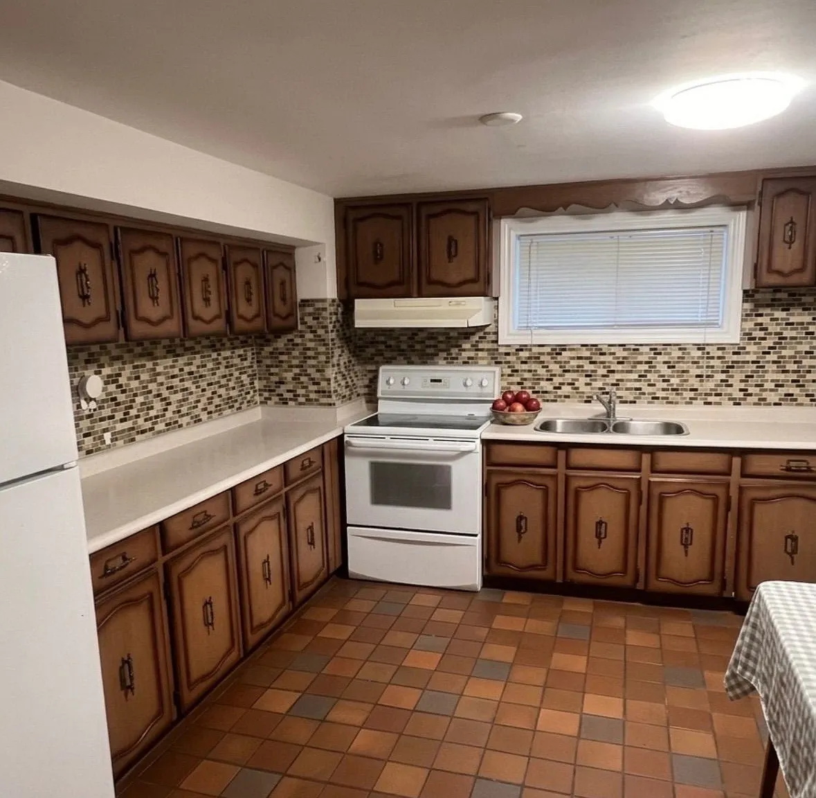 2 bed, $1,990 — Photo 4