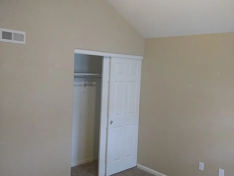 3475 Boulder Cir #201 — Photo 7