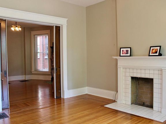 4th image of 1227 S 6th St