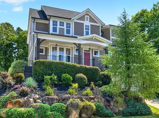 205 Diggory Dr, Holly Springs, NC 27540