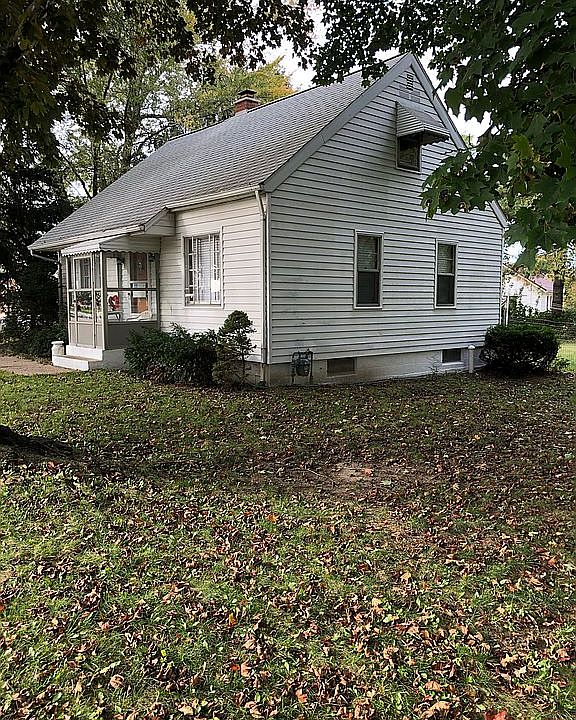 1822 Kuntz Road (from east)