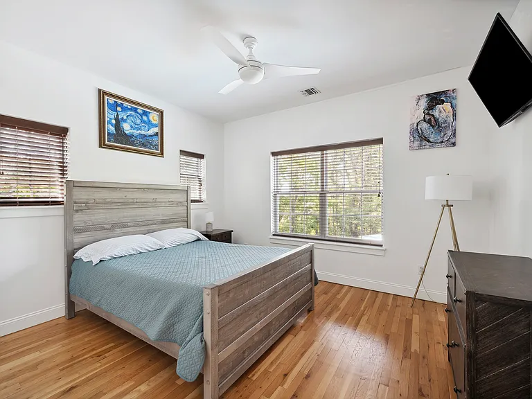 199 Shinnecock Hills Rd — Photo 21