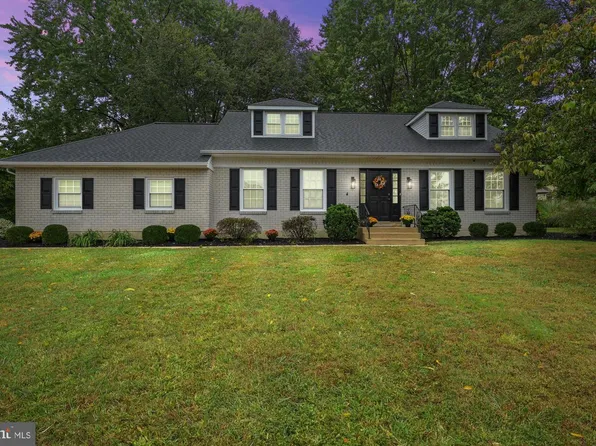 202 Clover Dr, Hockessin, DE 19707