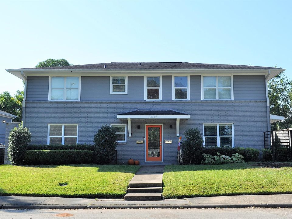 Front View of the property. Front entrance has access to both bottom and top unit