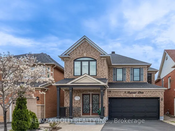 8 Bayridge Dr, Brampton, ON L6P 2H8