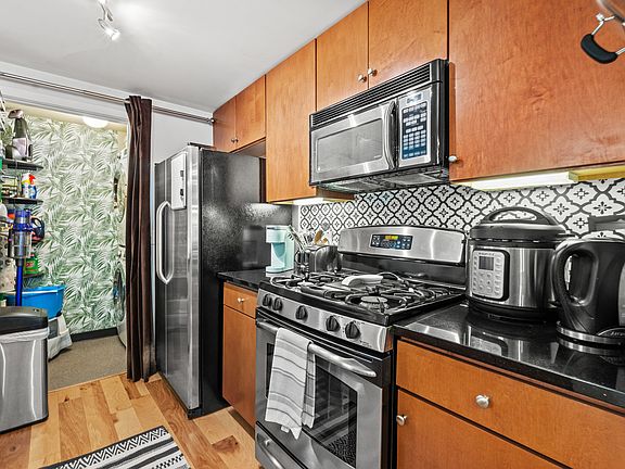 3rd image of 1117 10th St NW APT 410