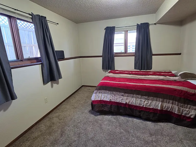 1304 E Ingals Ave — Photo 15