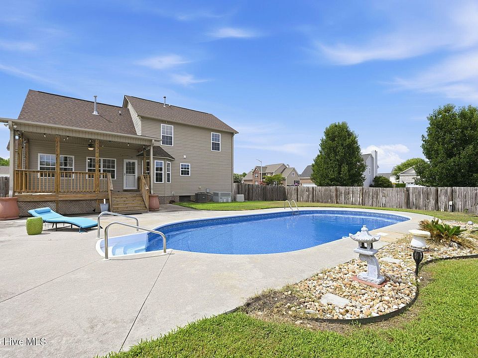 1st image of 101 Ellington Place
