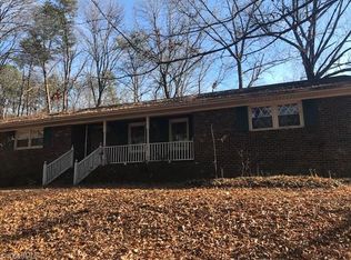 1058 Atwater Rd, Burlington, NC 27217