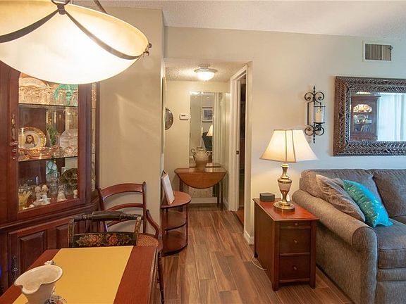4th image of 801 83rd Ave N APT 121
