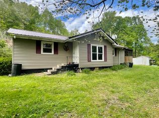 152 Cane Creek Rd, Williamsburg, KY 40769
