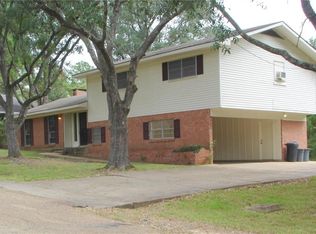 125 Beverly Loop, Pineville, LA 71360
