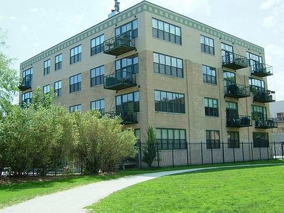 2nd image of 2512 N Bosworth Ave APT 106