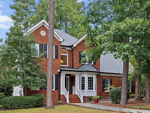 3rd image of 2500 Flints Pond Cir