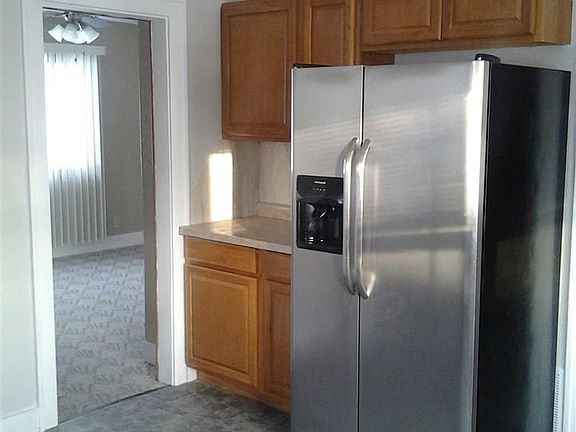 4th image of 205 E St N