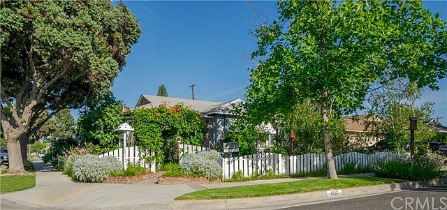 1st image of 4562 Ocana Ave