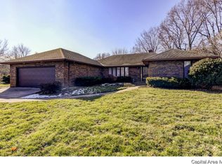 1401 Wood Mill Dr, Springfield, IL 62704