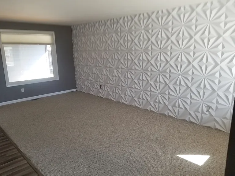 510 S Phillippi St — Photo 2