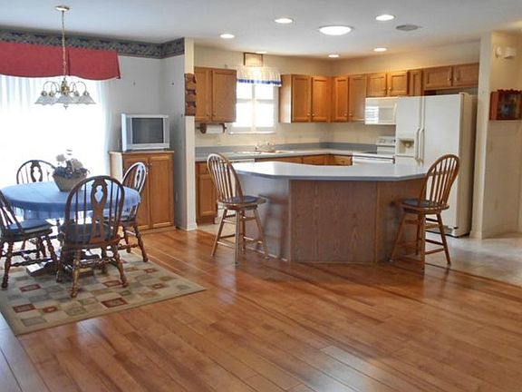 2nd image of 8350 NE 177th Bartram Loop